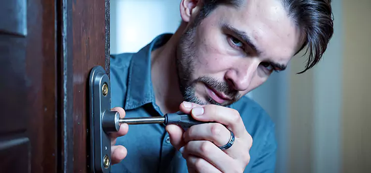 Eviction Locksmith Dinuba