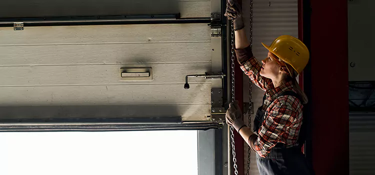 Addressing Common Garage Door Stoppage Issues in Dinuba, CA