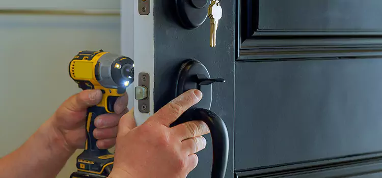 Commercial Door Lock Installation Dinuba