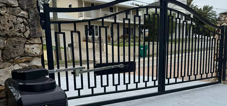 Swing Gate Opener with Keypad Dinuba